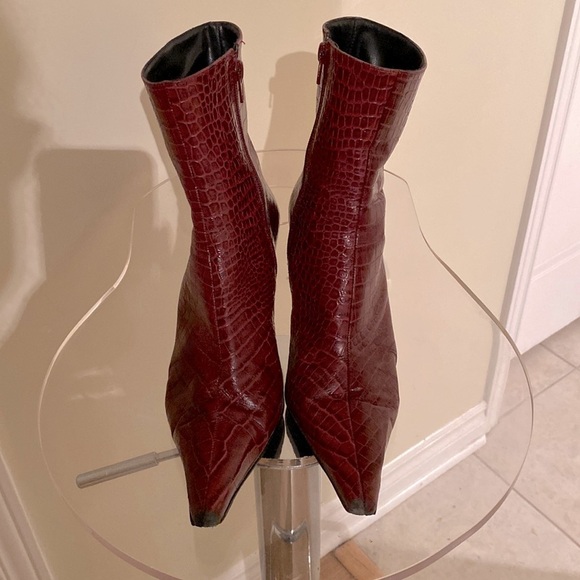 Marcello Pace snakeskin style pointy boots  in rich mahogany shade. - Picture 3 of 6